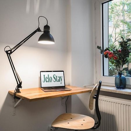 Super Zentral Super Schoener Altbau In Moabit Rostockerstrasse Im Herzen Von Berlin Fuer Bis Zu 6 Personen Ngoại thất bức ảnh
